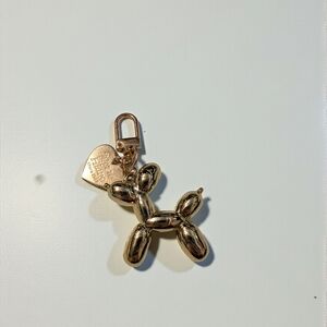Gold Balloon Dog Keychain